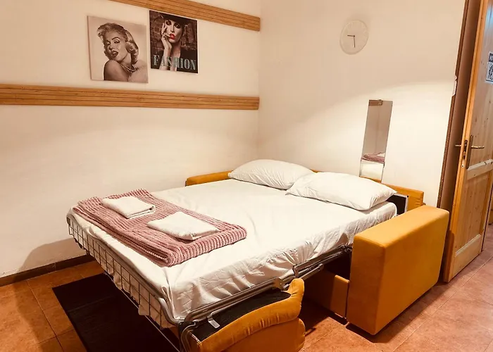 Entire Very Cozy Apartment,centrum * Genoa